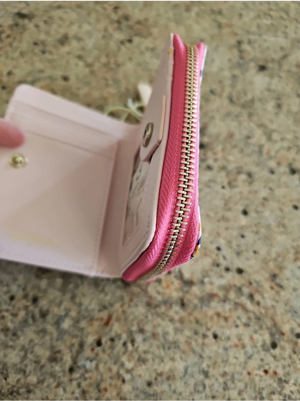 NWT Spartina 449 Floral Pink and Green Zip Wallet - Picture 8 of 8